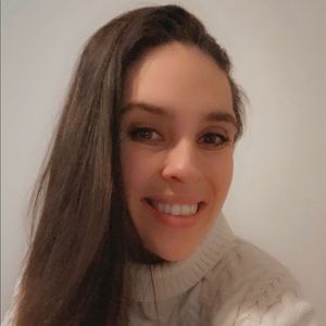 Meet your Posher, Jasmine